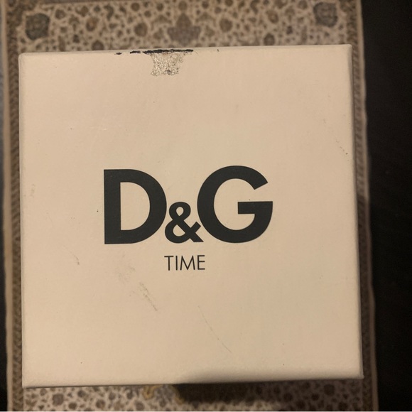 Rhinestone Dolce and Gabbana Watch - Picture 12 of 12